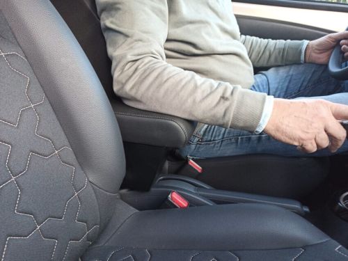 Armrest Toyota Yaris / Hybrid (2015-2020)